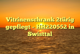 Vitrinenschrank 2türig gepflegt – HH220552 in Swisttal