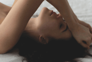 Wienerin-Oktober-0925-Jungfrau-im-Erwachsenenalter-6