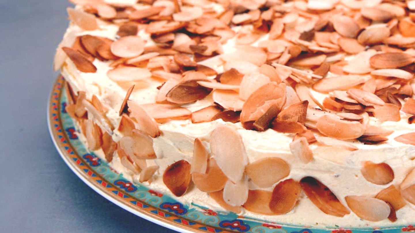 bakeclub-schwedischemandeltorte