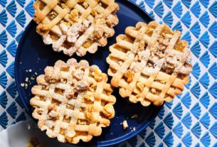 eut2022100147-versteckte-apfel-tartelettes