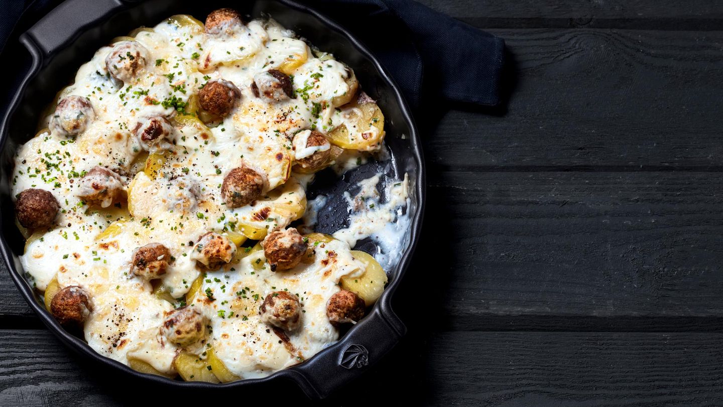 fjt202204006-kartoffel-hack-gratin