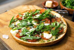 fuer-fladenbrotpizza-napolivon-einfach-lecker-146baa0ba0611ede1a5e76ad38990fd8-fladenbrot-pizza-jpg-35251-