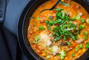 pizzasuppe-adobestock-brebca353216471-1