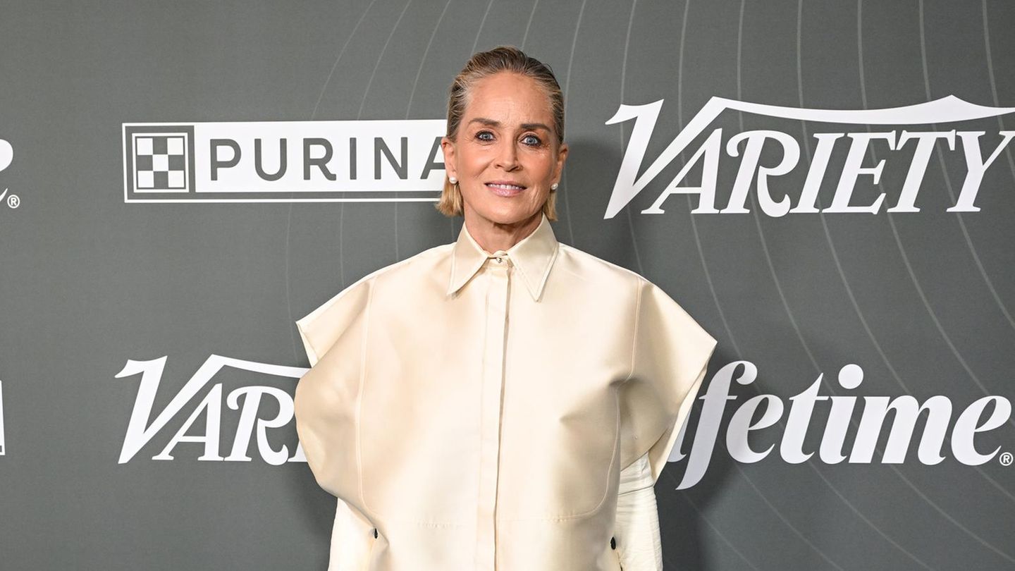 red-carpet-sharon-stone