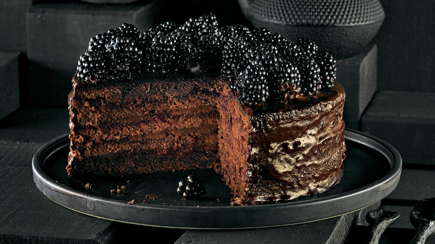 schokoladen-brombeer-torte