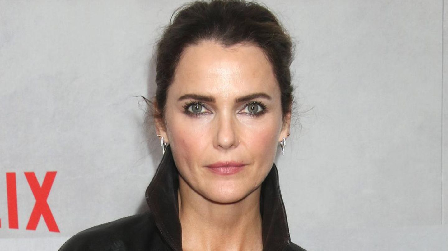 stars-lehnen-beauty-op-ab-keri-russell