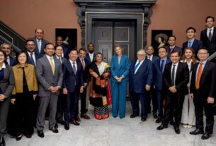 style-maxima-blauer-anzug