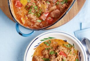 szegediner-gulasch-b83835f05e2f565cec02415d1db152fc-fjt2014100321-jpg-35283-