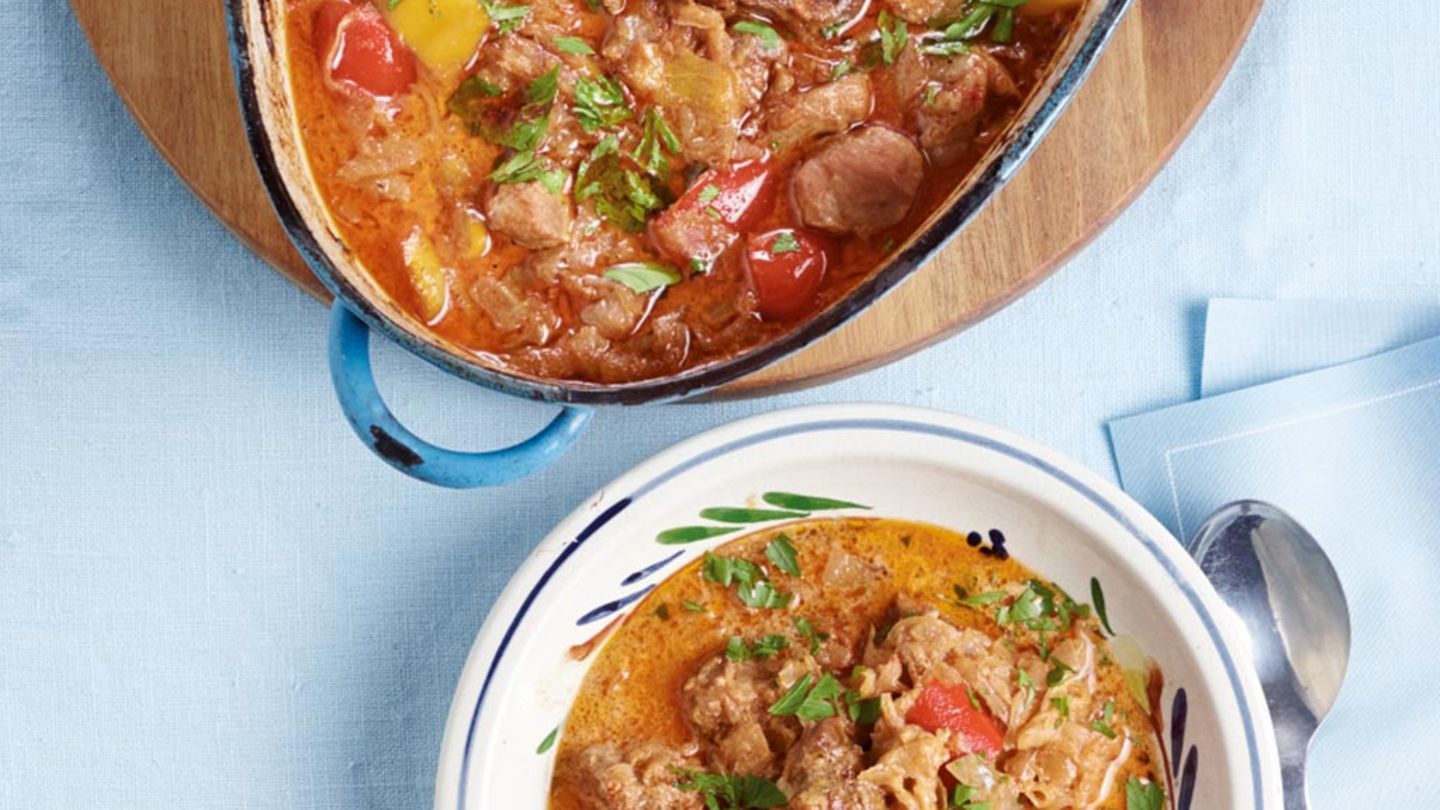 szegediner-gulasch-b83835f05e2f565cec02415d1db152fc-fjt2014100321-jpg-35283-