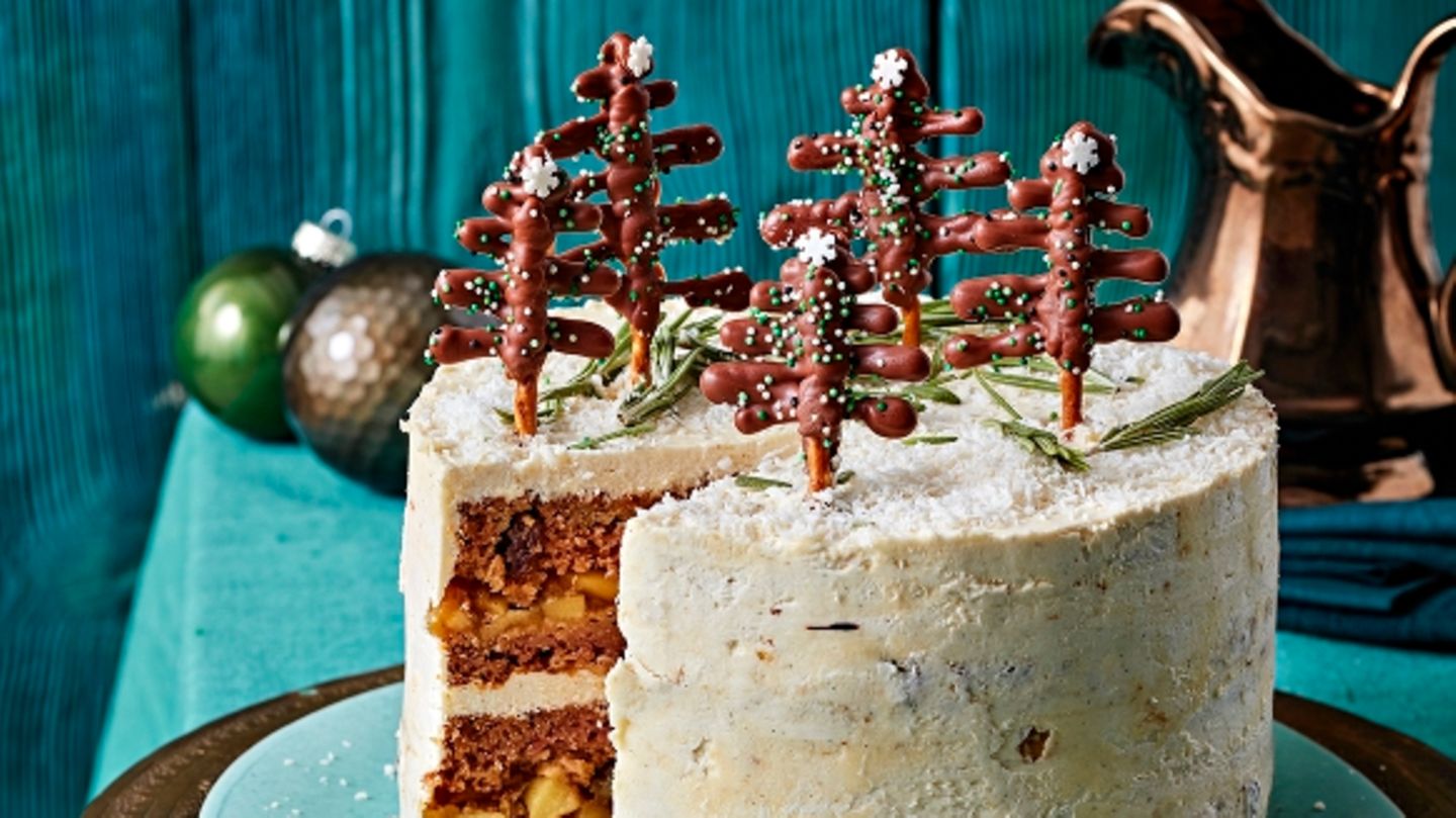 bratapfelkuchen-mit-schoko-baeumchen