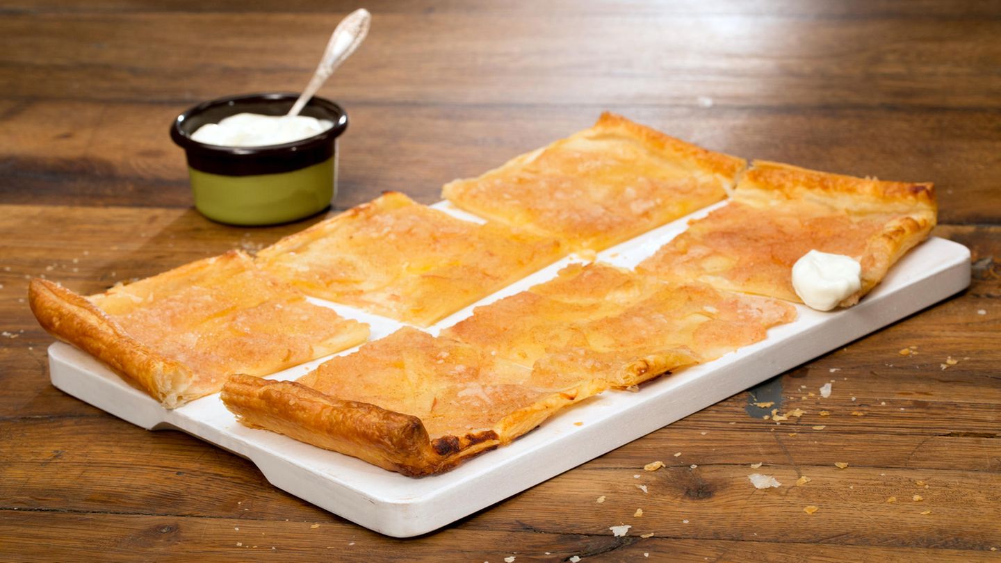 einfach-lecker-blaetterteig-tarte-mit-aepfeln-und-birnen