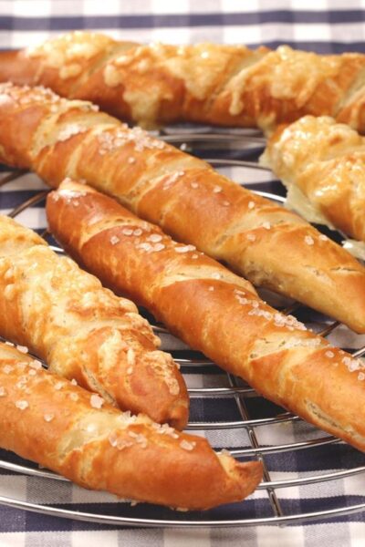 einfach-lecker-fruehstueck-und-brunch-laugenstangen