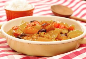 einfach-lecker-vegan-afrikanischer-erdnusseintopf