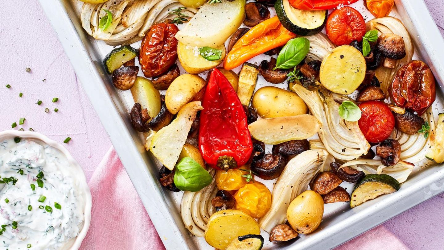 fjt202106033-ofengemuese-mit-kraeuterquark