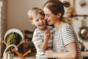 gluecklich-grosswerden-daenische-eltern