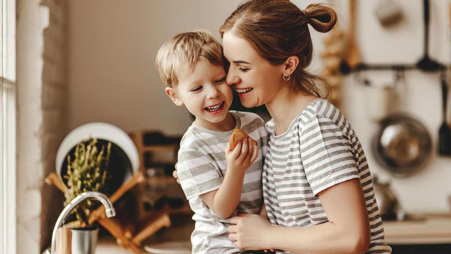 gluecklich-grosswerden-daenische-eltern