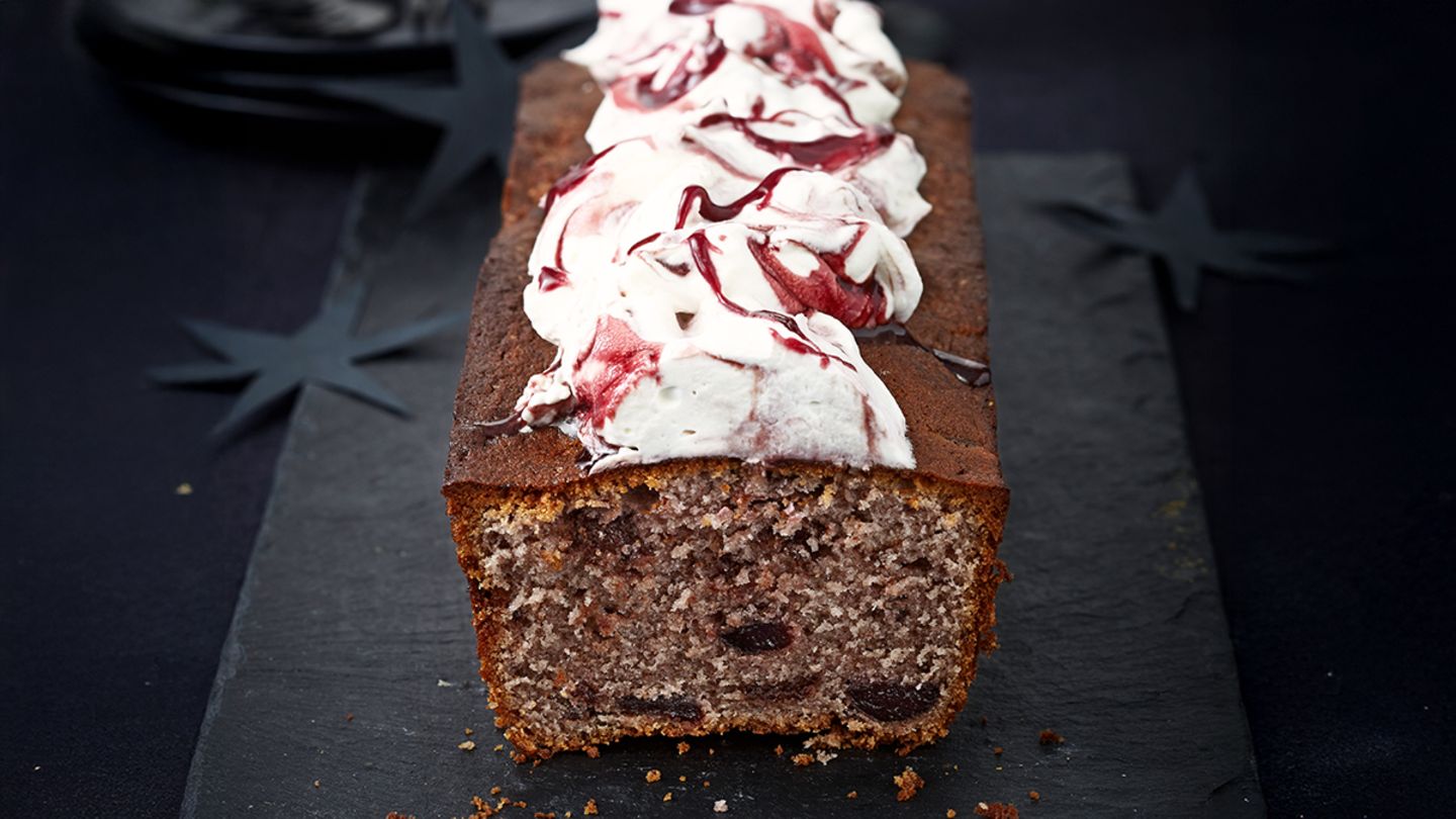 gluehweinkuchen-mit-amarenakirschen-3ca76c7d45956657808260b294ac912d-eut20161214701-jpg-11078-