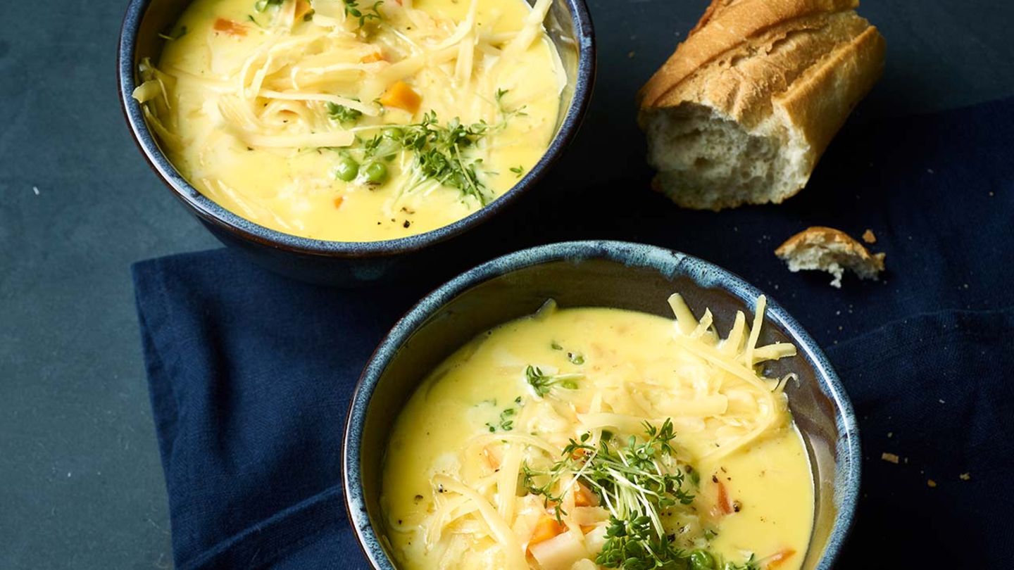 kaesesuppe-mit-erbsen-jpg-63884-1-1