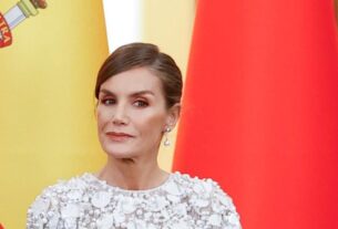 koenigin-letizia-carolina-herrera