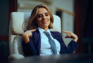 paar-streit-egoist-530178012