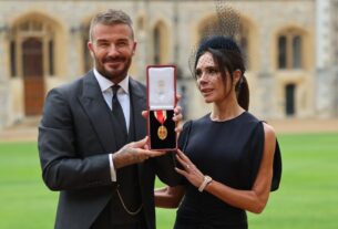 promi-looks-victoria-beckham-ritterschlag-davis