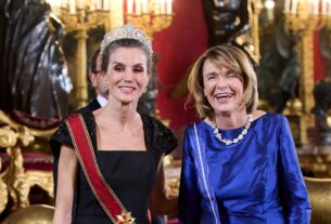 style-koenigin-letizia-diadem-und-robe