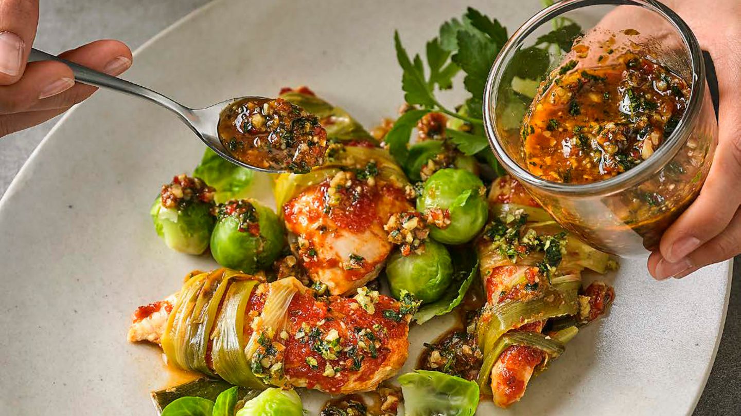 zwiebel-haehnchen-mit-mandel-salsa