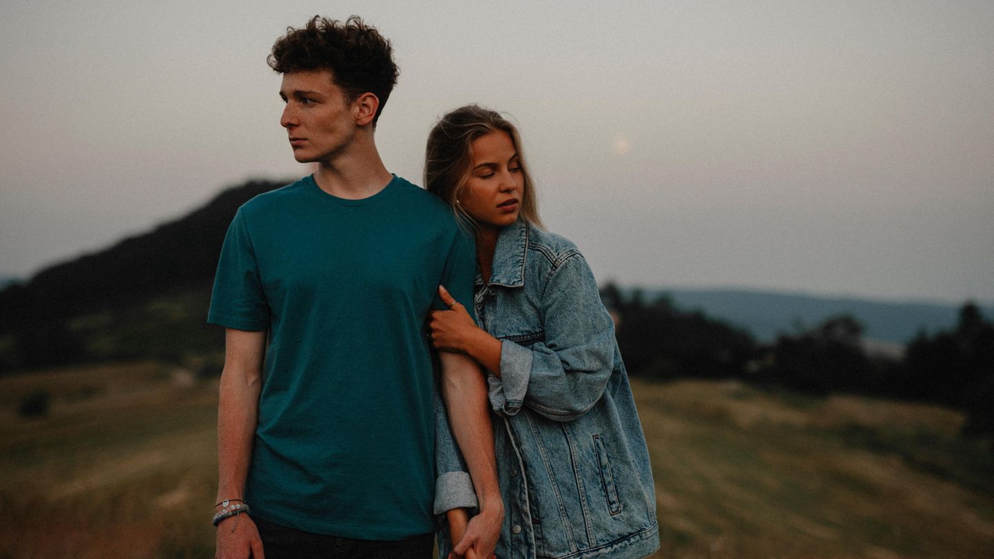 anzeichen-unglueckliche-beziehung-du-nicht-wahrhaben-willst