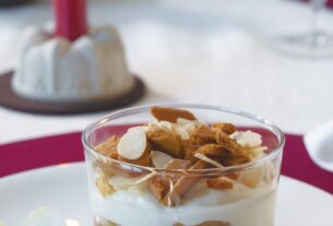 apfel-trifle-mit-spekulatiusgewuerz-7b02e13e2c05744cecec80a16f5177f7-fjt2015120821-jpg-9753-