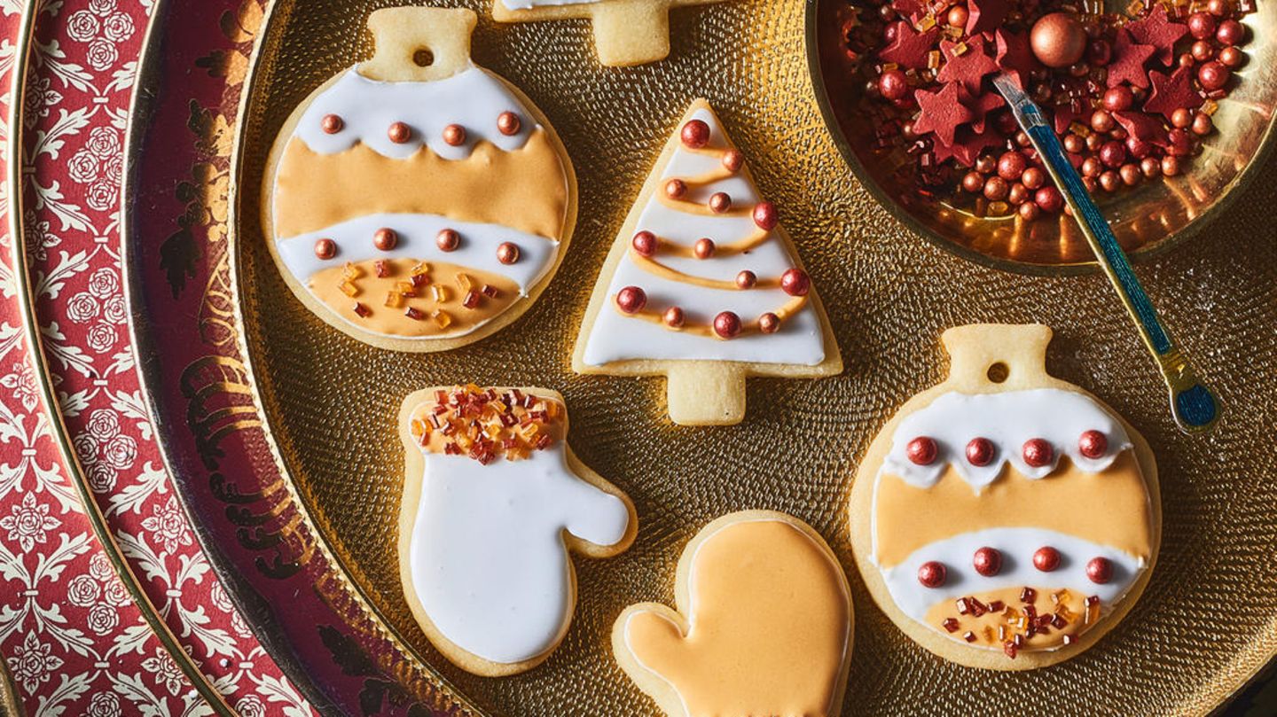 cookies-mit-zitronen-zucker-glasur