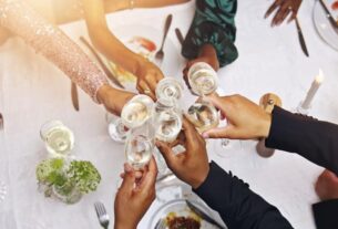 eintritt-von-freunden-foto