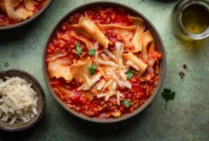 lasagnesuppe-adobestock-anne-del-socorro-679285035
