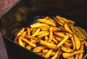 pommes-aus-der-heissluftfritteuse