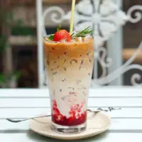 strawberry-earl-grey-latte-1