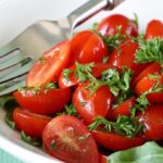 Grill-Rezept: Das ist der laut Chefkoch beste Tomatensalat für den Sommer