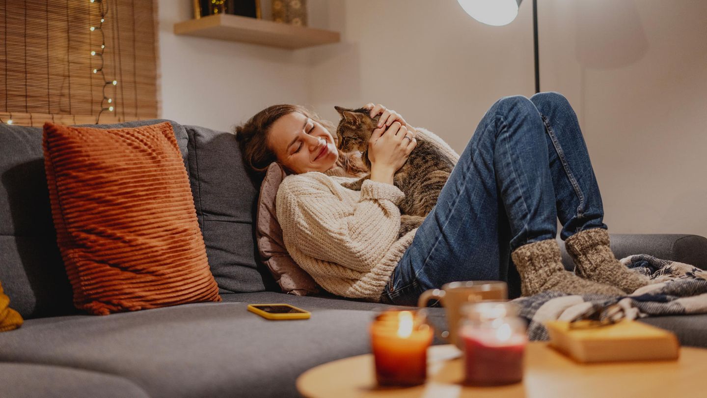 Psychologie: 5 Dinge nach 20 Uhr, durch die du endlich mal komplett abschalten kannst