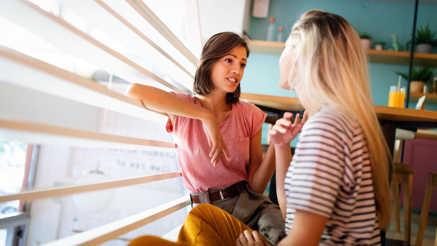 Psychologie: 5 subtile Gesten, die ein Zeichen für starke emotionale Intelligenz sind