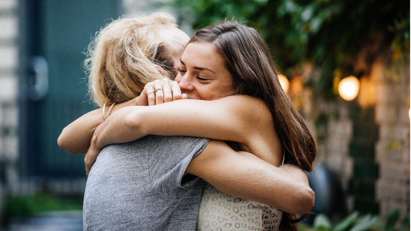 Psychologie: 3 Entscheidungen, die eine Freundschaft ein Leben lang stark machen