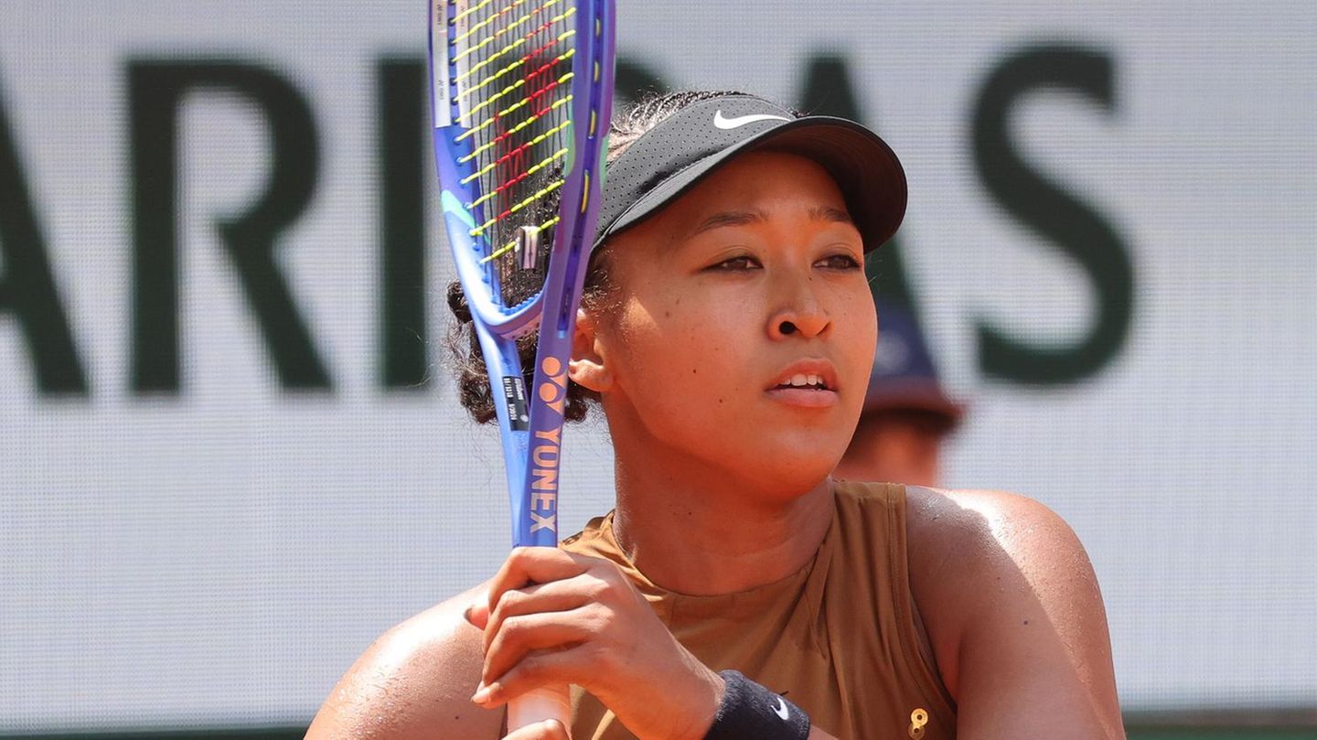 Naomi Osaka : Sie polarisiert mit extravagantem Outfit – und erweitert Grenzen