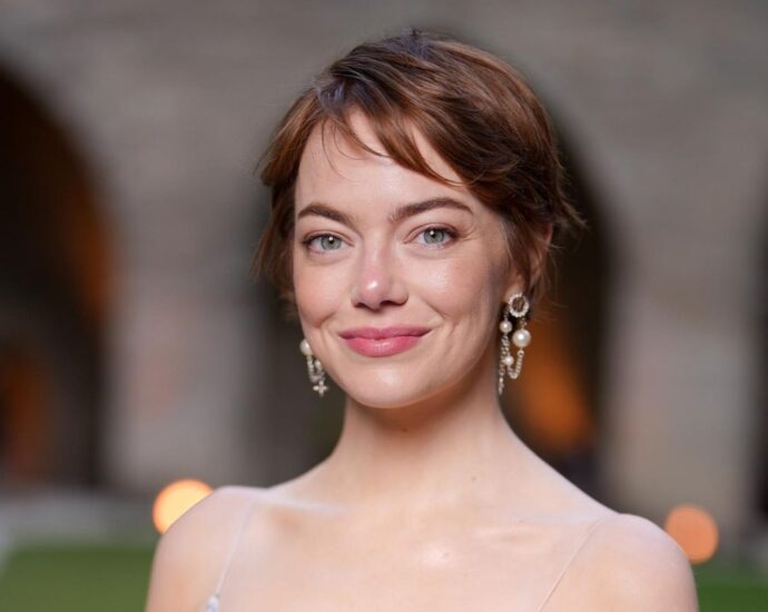 Schlupflider?: Mit diesen 4 Make-up-Tricks ist das keine gewagte Kombi