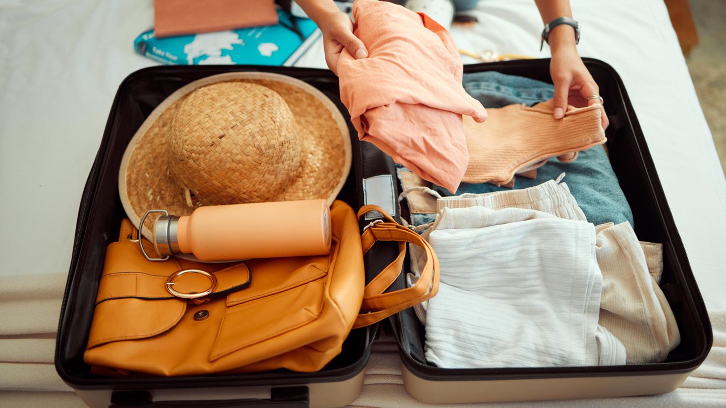 Laut Reise-Experte: Darum solltest du immer ein Blatt Papier in deinen Koffer legen