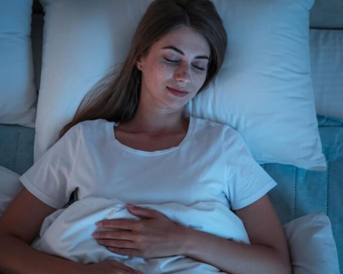 Schlafen bei Hitze: So hilft euch die "Ägyptische Methode" in heißen Sommernächten