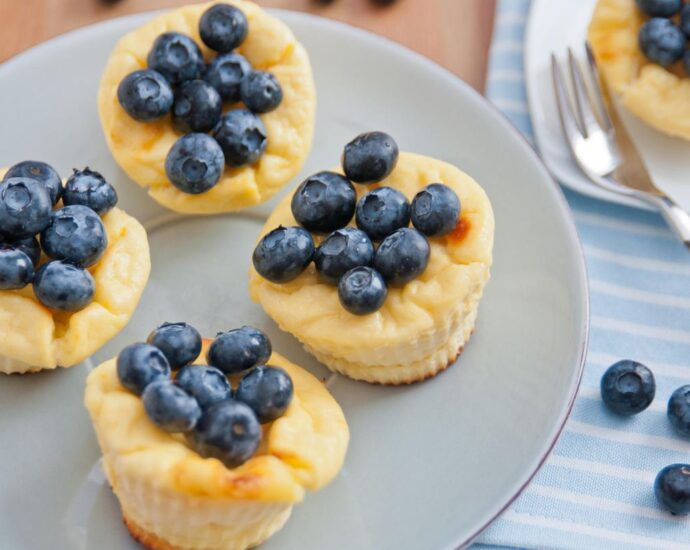 Blitzrezept: Diese gesunden Cheesecake-Muffins sind ein echter Kuchentraum