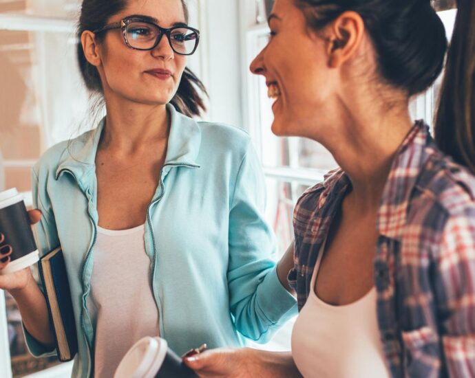 Psychologie: 4 subtile Zeichen, dass Menschen dich heimlich beneiden