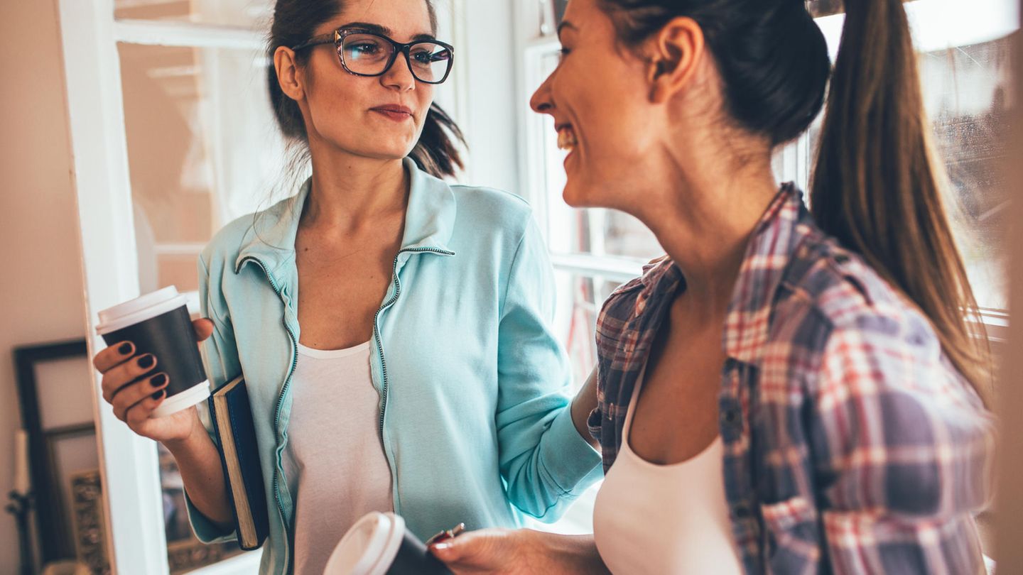 Psychologie: 4 subtile Zeichen, dass Menschen dich heimlich beneiden