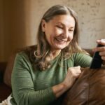 Studie: Diese Gewohnheit hält dein Gehirn bis ins späte Alter geistig fit