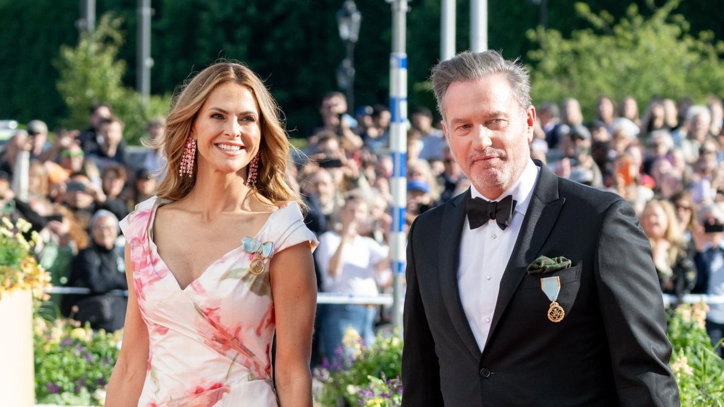 Madeleine, Sofia + Victoria : 8 Mal atemberaubend! Bei Silvias Goldenen Hochzeit jagt ein Wow-Look den nächsten