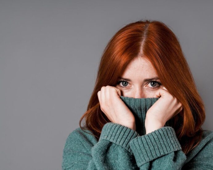 Schüchtern?: 3 Flirt-Tipps für Introvertierte, die ohne komisches Gefühl Kontakt schaffen