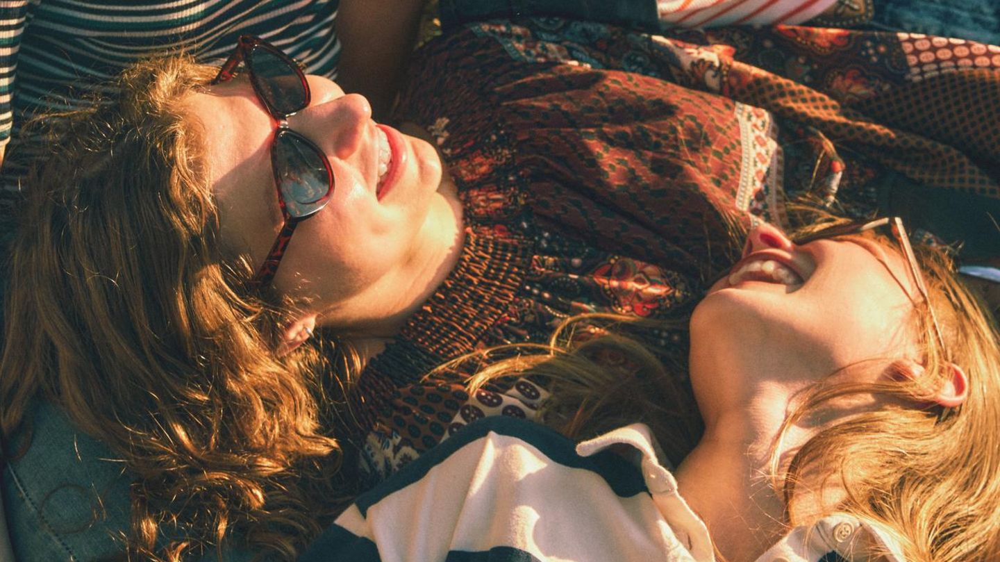 Wochenhoroskop ab 6.7.26: Diesen 3 Sternzeichen scheint jetzt einfach alles zu gelingen