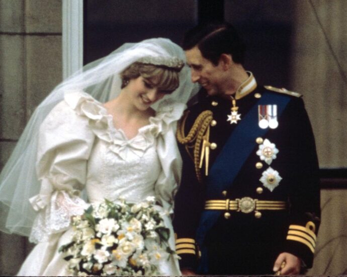 Prinzessin Diana : Diese Geschichte steckt hinter Dianas opulenten Brautlook